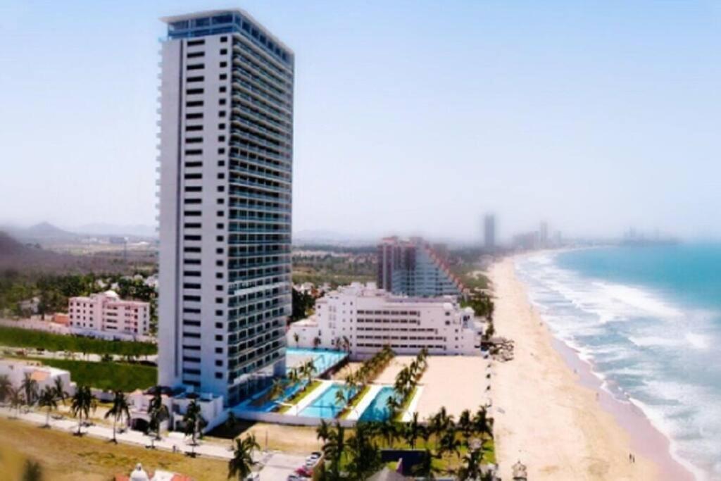 Beautiful 3 Bedroom, Fully Furnished, On The Beach Масатлан Экстерьер фото